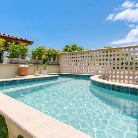 Сasa de vacaciones Amazing Luxury House Castalia 6br *